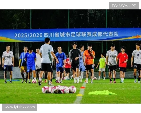 成都足球队逆袭之路揭秘奥运会特别报道展现拼搏精神与团队力量